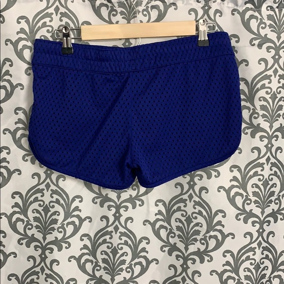 Nike workout shorts - Picture 4 of 4